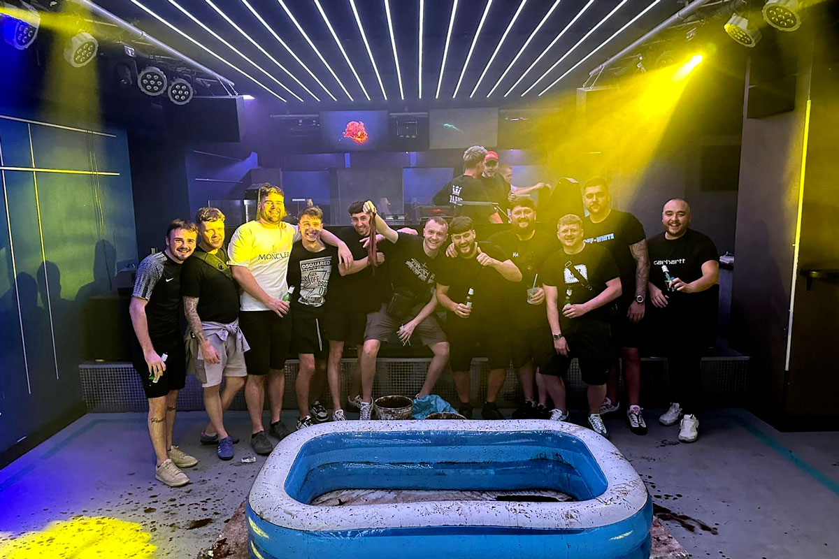 Prague mud wrestling – bachelor party – stag party